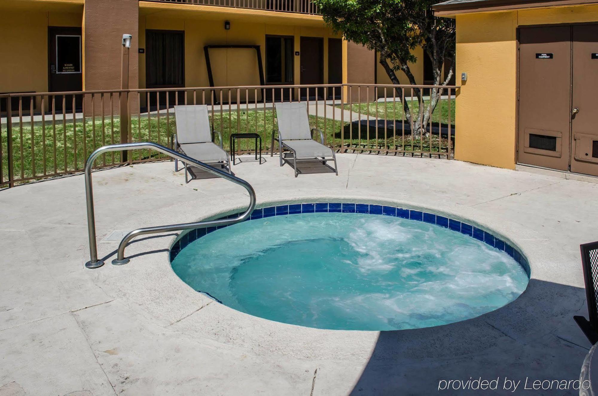 Days By Wyndham Eglin Afb Hotel Niceville