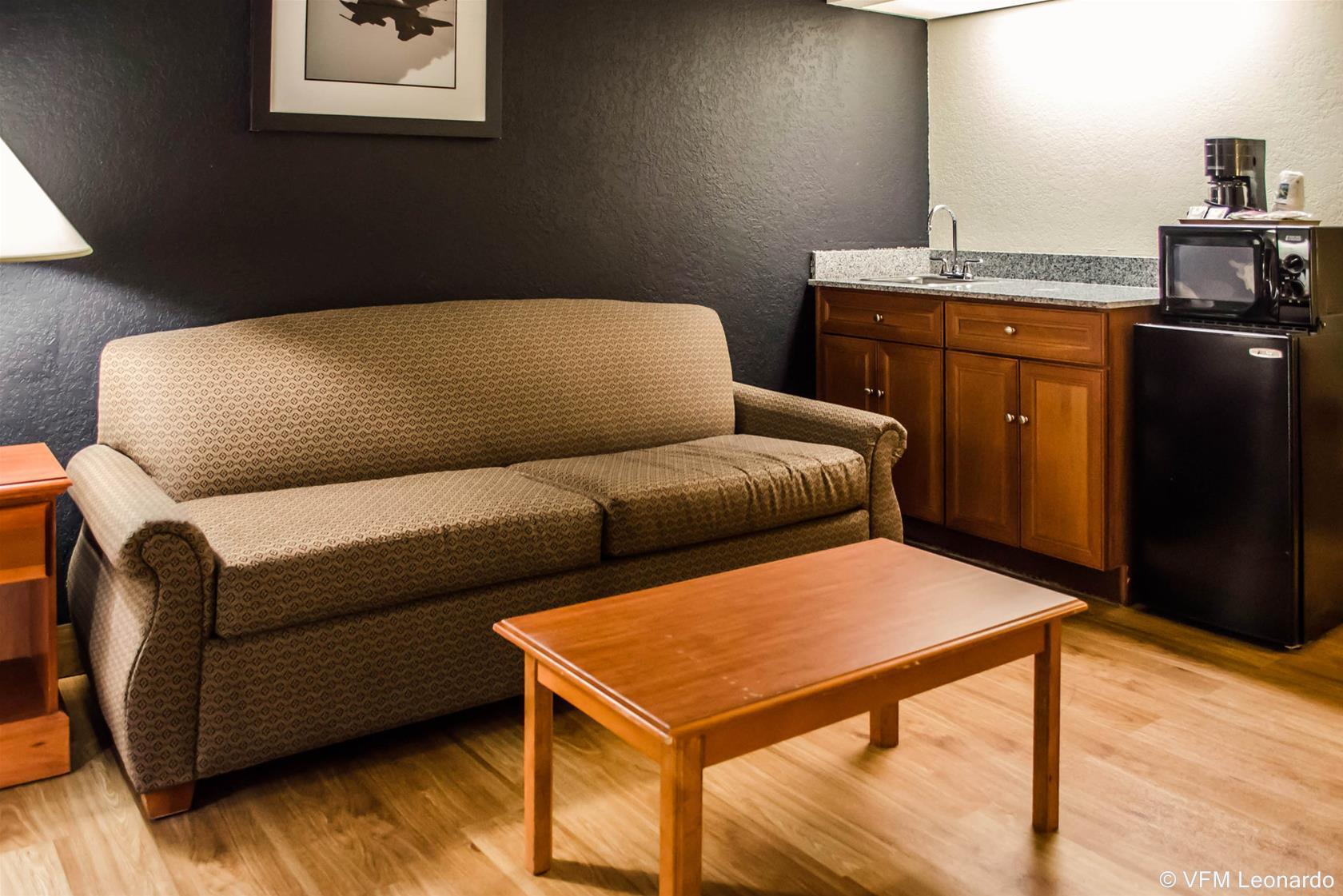 Days By Wyndham Eglin Afb Hotel Niceville